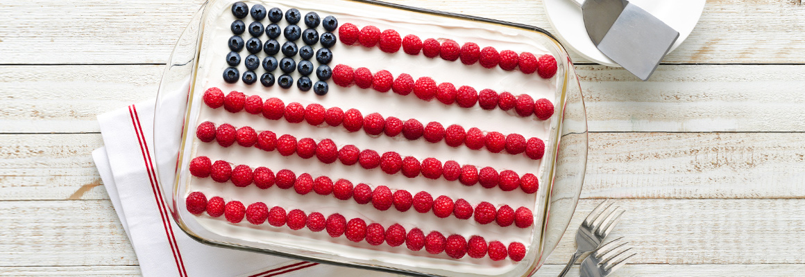 Berries arranged to look like the American flag in a pan