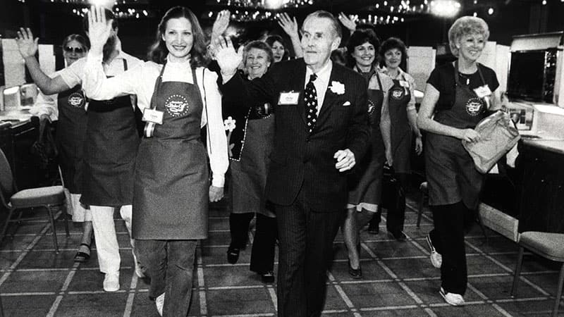 Philip Pillsbury led contestants to their stoves at the start of the Pillsbury Bake-Off® Contest.